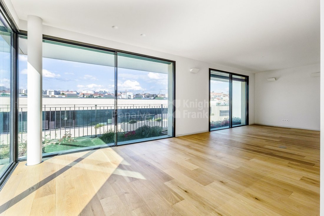 Apartment in Santa Marinha e Sao Pedro da Afurada, Porto District, Portugal 3 - 17467651