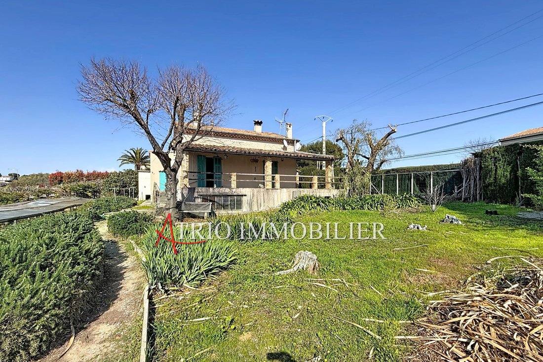 Villa in Val de Cagne-Colline Route de Vence, Cagnes-sur-Mer, France 1 - 17465039