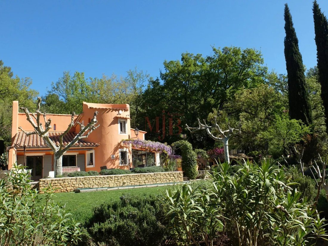 House in Le Tholonet, Provence-Alpes-Côte d'Azur, France 1 - 17464903