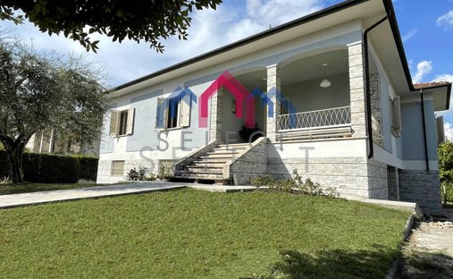 Villa in Area Monte San Quirico - Sant'Alessio, Lucca, Tuscany 1