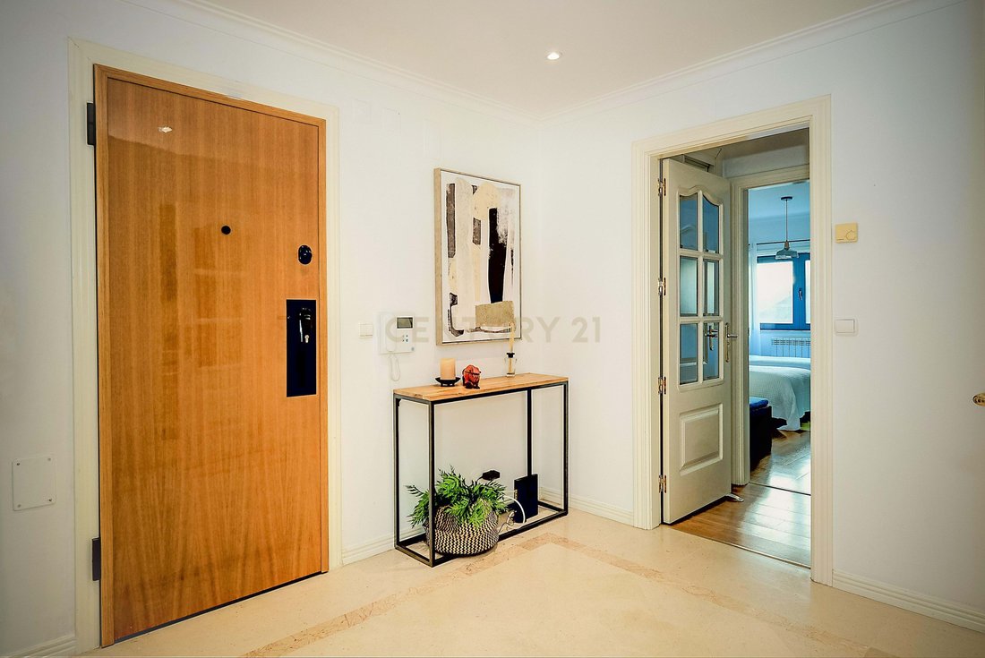 Apartment in Estoril, Cascais e Estoril, Lisbon 2 - 17464972