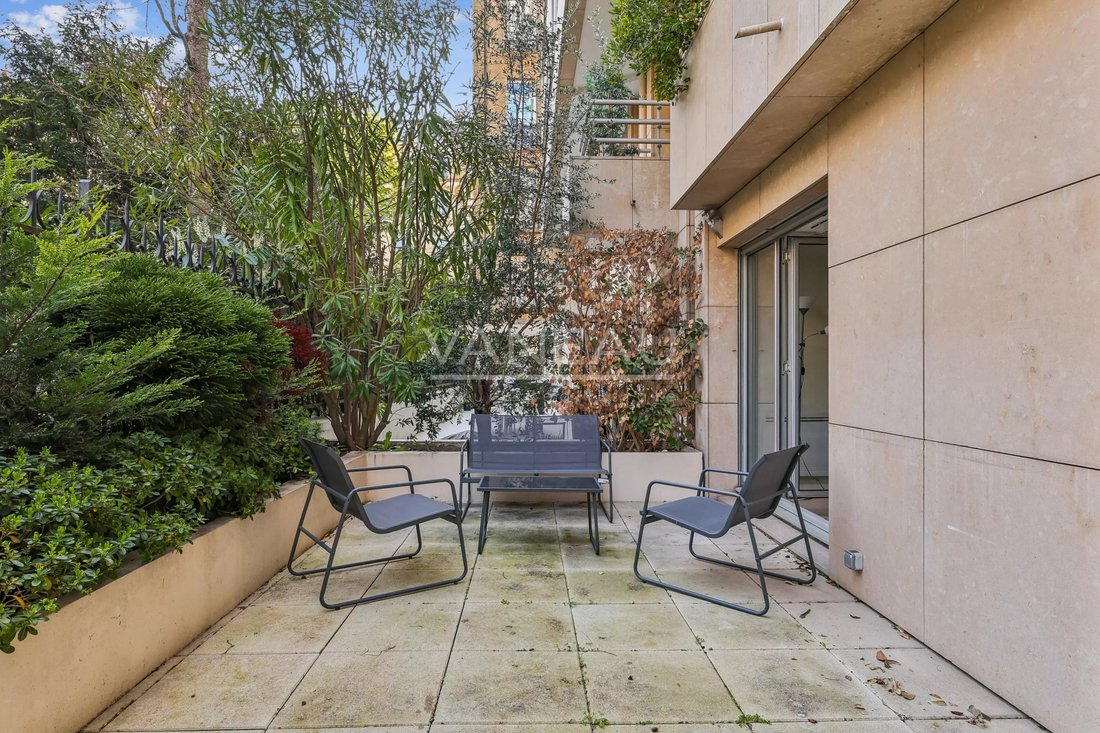 Apartment in Bois de Boulogne, Paris 16e Arrondissement, Paris 3 - 17464347