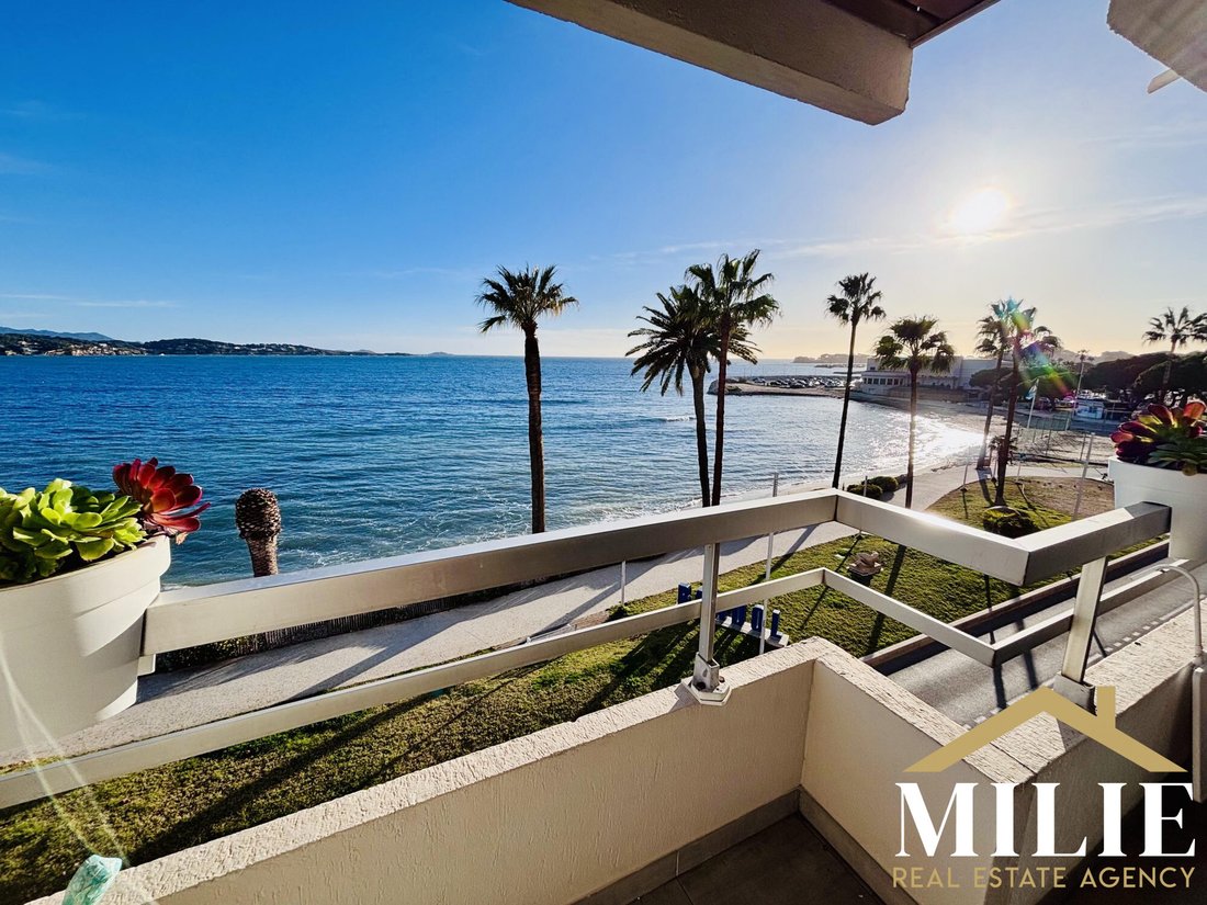 Apartment in Bandol, Provence-Alpes-Côte d'Azur, France 1 - 17468646