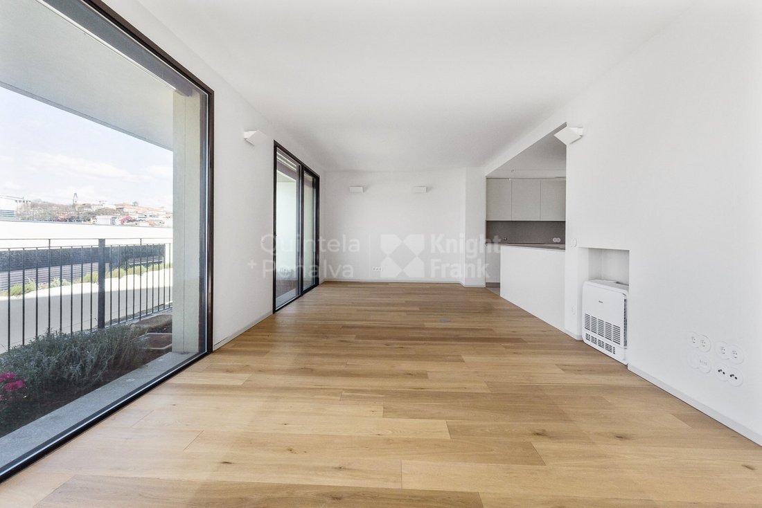 Apartment in Santa Marinha e Sao Pedro da Afurada, Porto District, Portugal 2 - 17467651