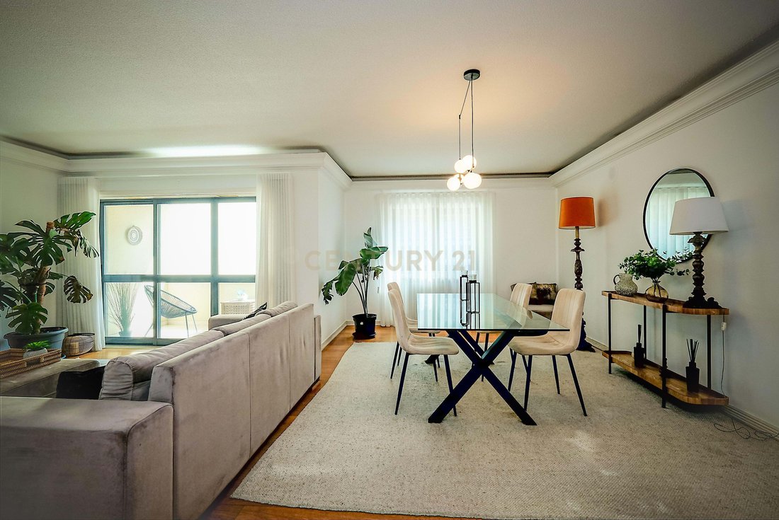 Apartment in Estoril, Cascais e Estoril, Lisbon 5 - 17464972