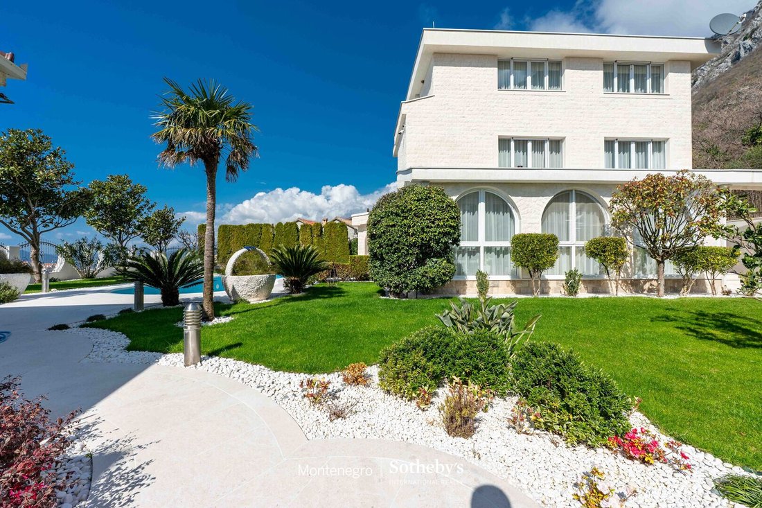 Villa in Blizikuće, Budva Municipality, Montenegro 3 - 17464843