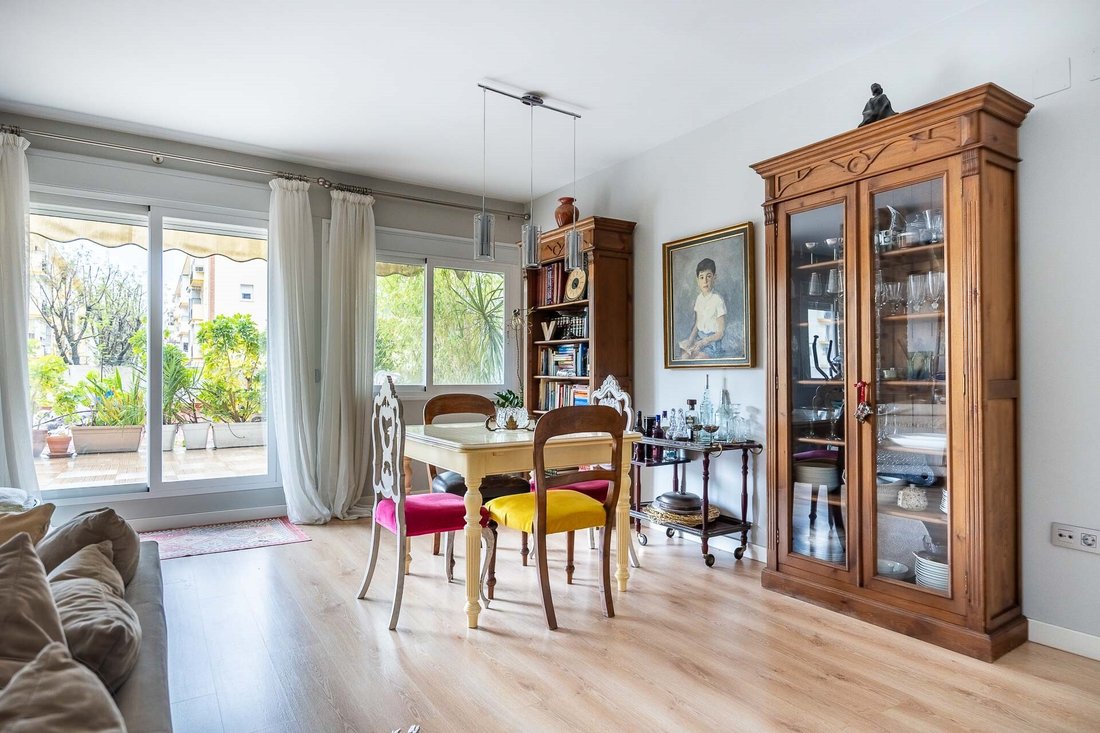 Apartment in Los Remedios, Seville, Spain 5 - 17467647
