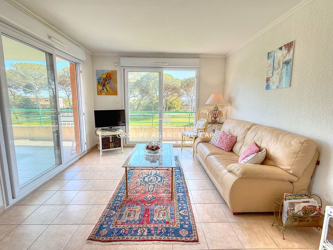 Apartment in Valescure-Vaulongue-Clair Bois-Vallon Suveret, Saint-Raphaël, France 5 - 17467525