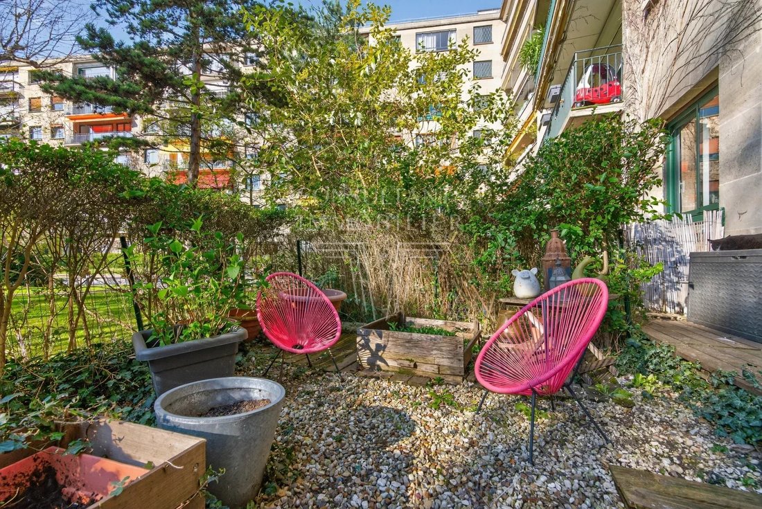 Apartment in Puteaux, Ile-de-France, France 5 - 17464779