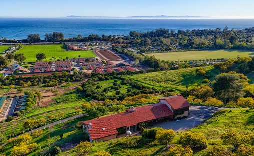 House in Carpinteria, California, United States 1