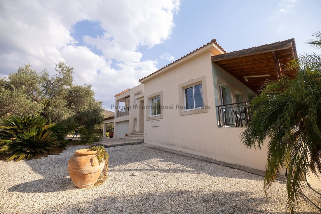 Villa in Steni, Paphos, Cyprus 2 - 14843289