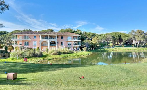 Appartement à Valescure-Vaulongue-Clair Bois-Vallon Suveret, Saint-Raphaël, France 1