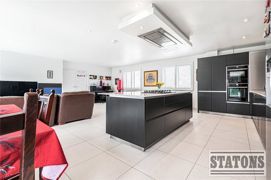 House in High Barnet, Barnet, England 1 - 17466643