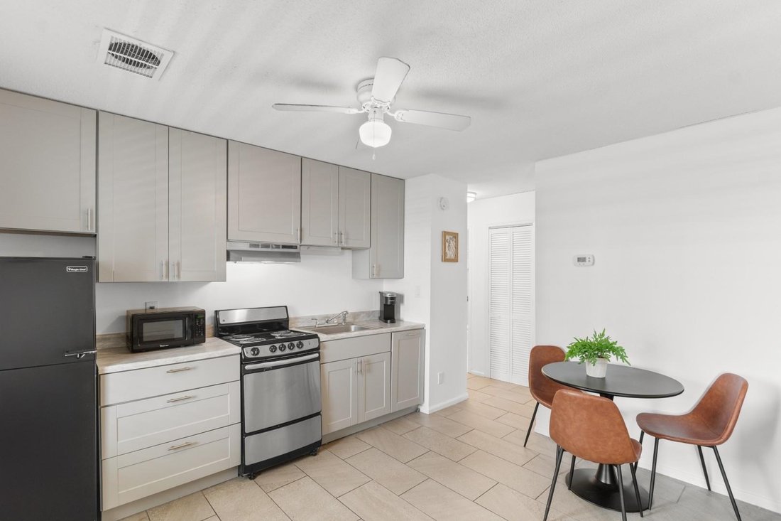 Apartment in Myrtle Beach, South Carolina, United States 4 - 17465836