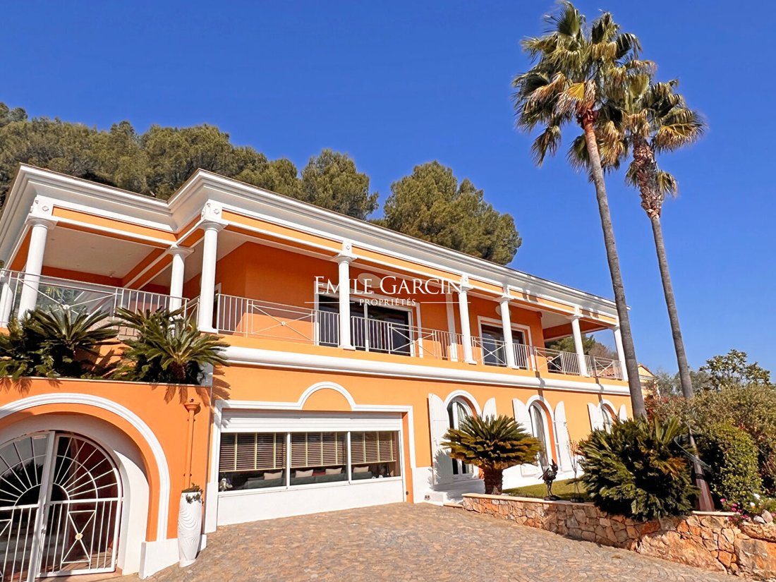 Villa in Gabelle-Courcettes-Les Clos, Vallauris, France 5 - 17467499