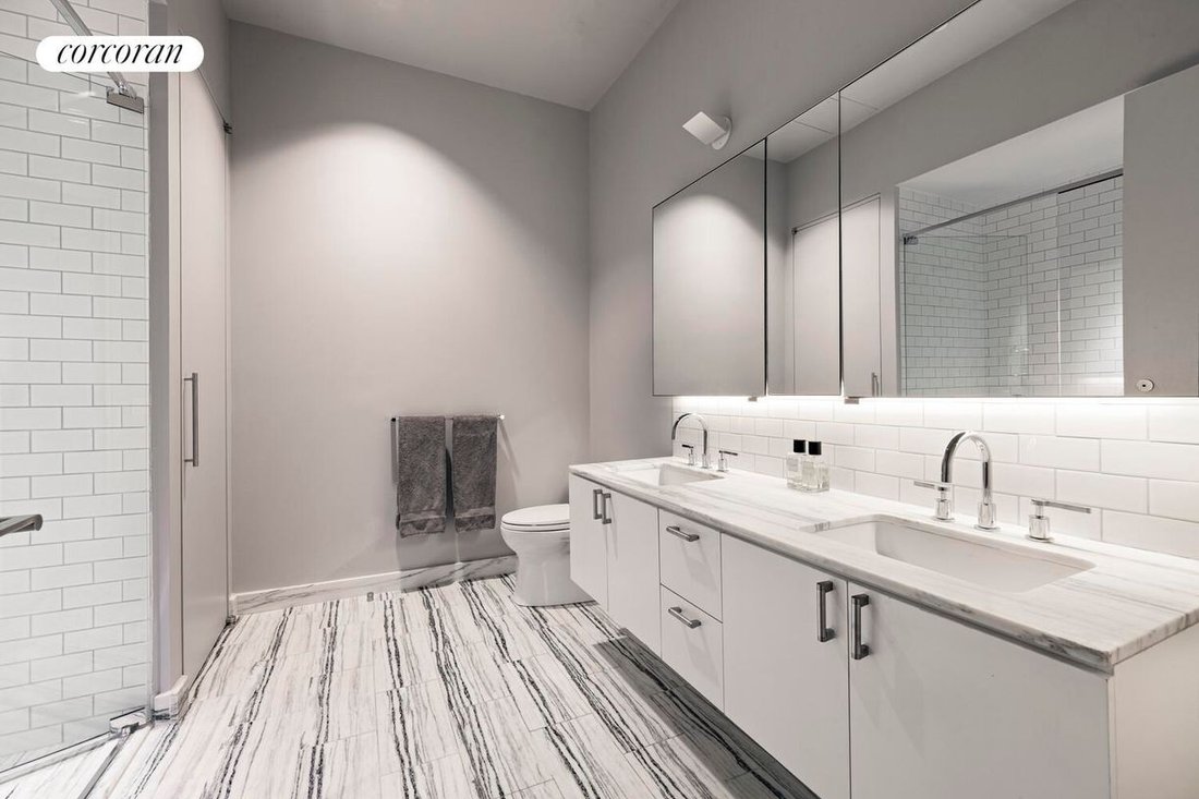 Condo in New York, New York, United States 4 - 17465319