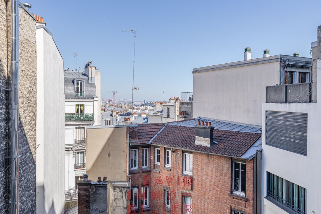 Apartment in Lorette-Martyrs, Paris 9e Arrondissement, Paris 2 - 17467204