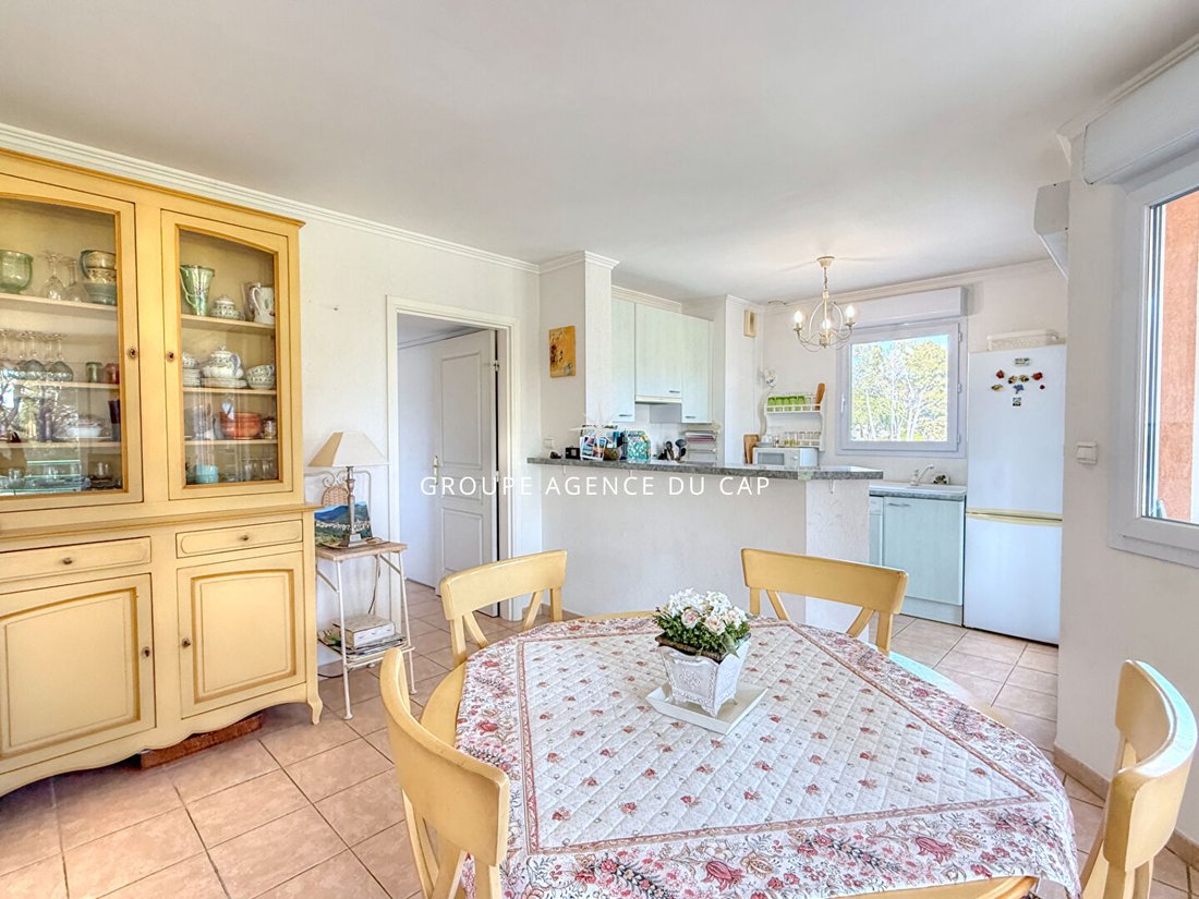 Apartment in Valescure-Vaulongue-Clair Bois-Vallon Suveret, Saint-Raphaël, France 4 - 17467525