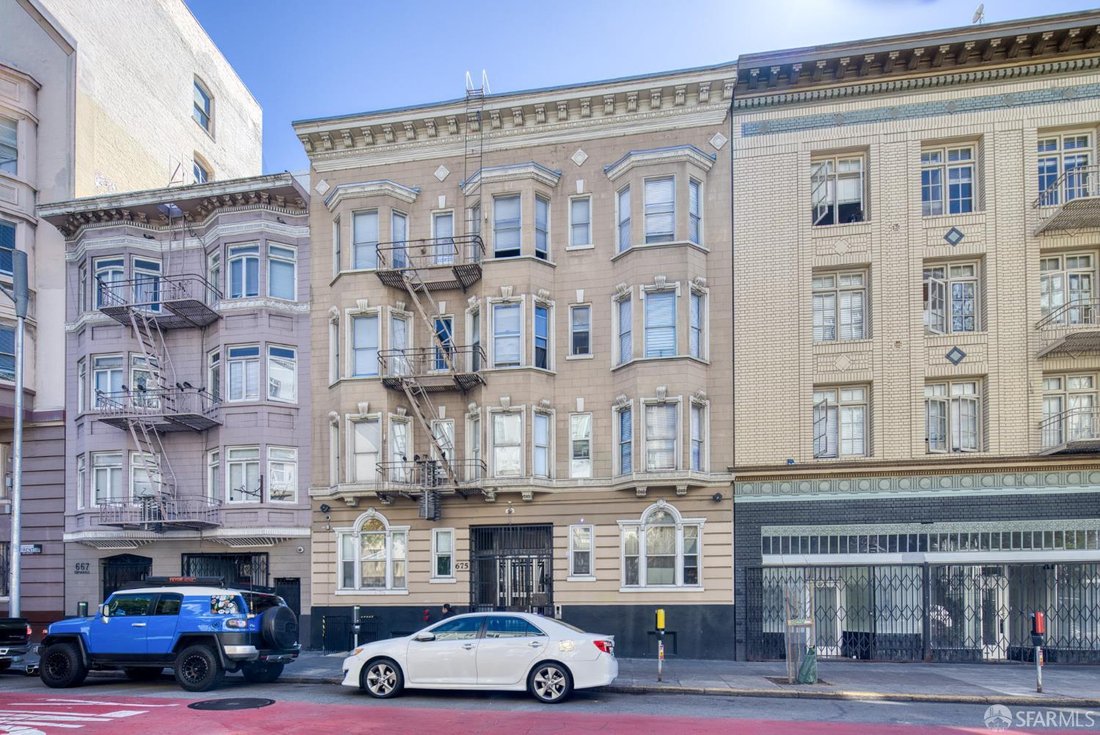 San Francisco, California, United States 1 - 17466240