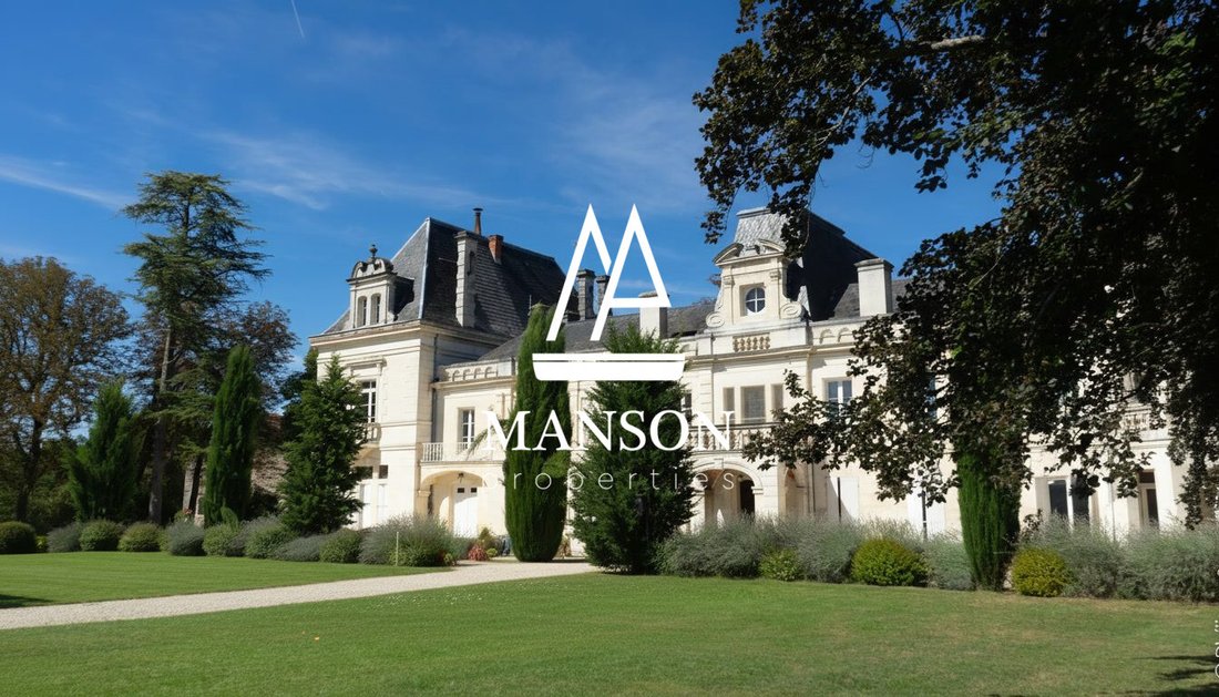 Chateau in Cognac, Nouvelle-Aquitaine, France 1 - 17468591