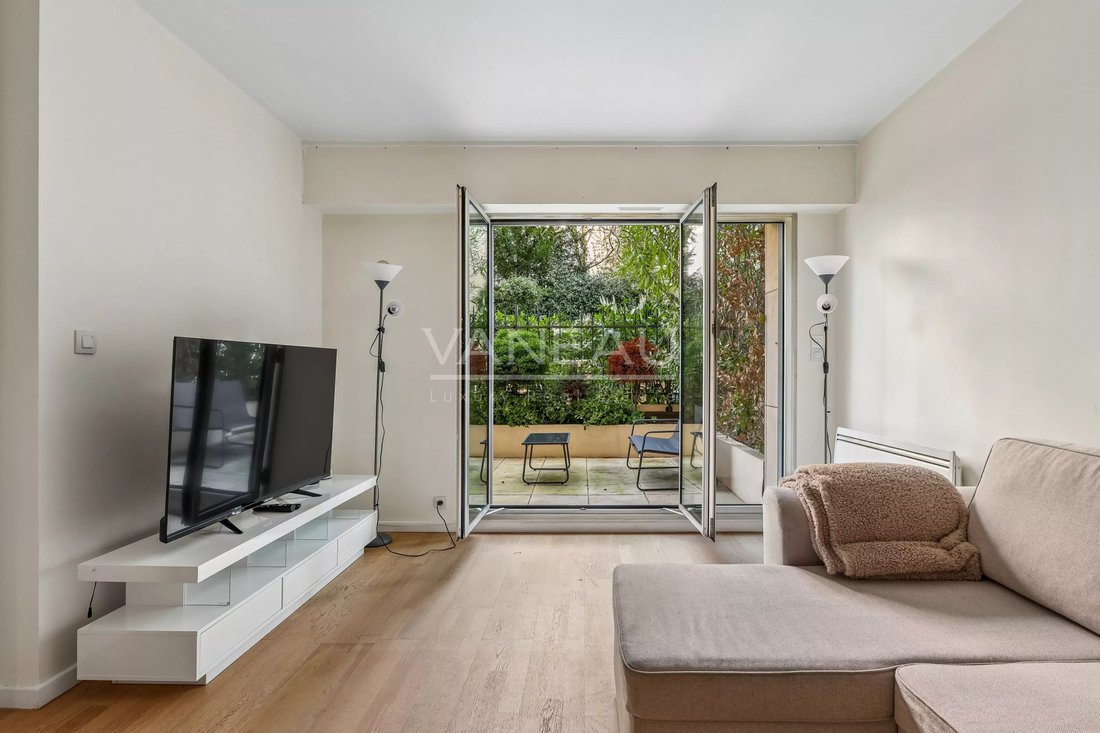 Apartment in Bois de Boulogne, Paris 16e Arrondissement, Paris 4 - 17464347