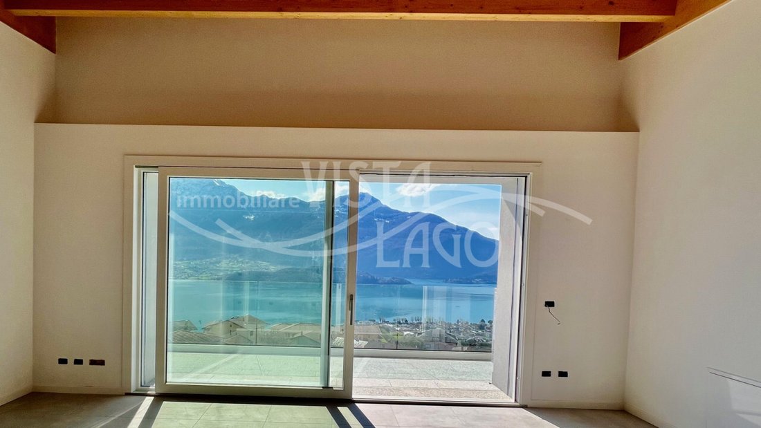 Apartment in Vercana, Lombardy, Italy 1 - 17455006