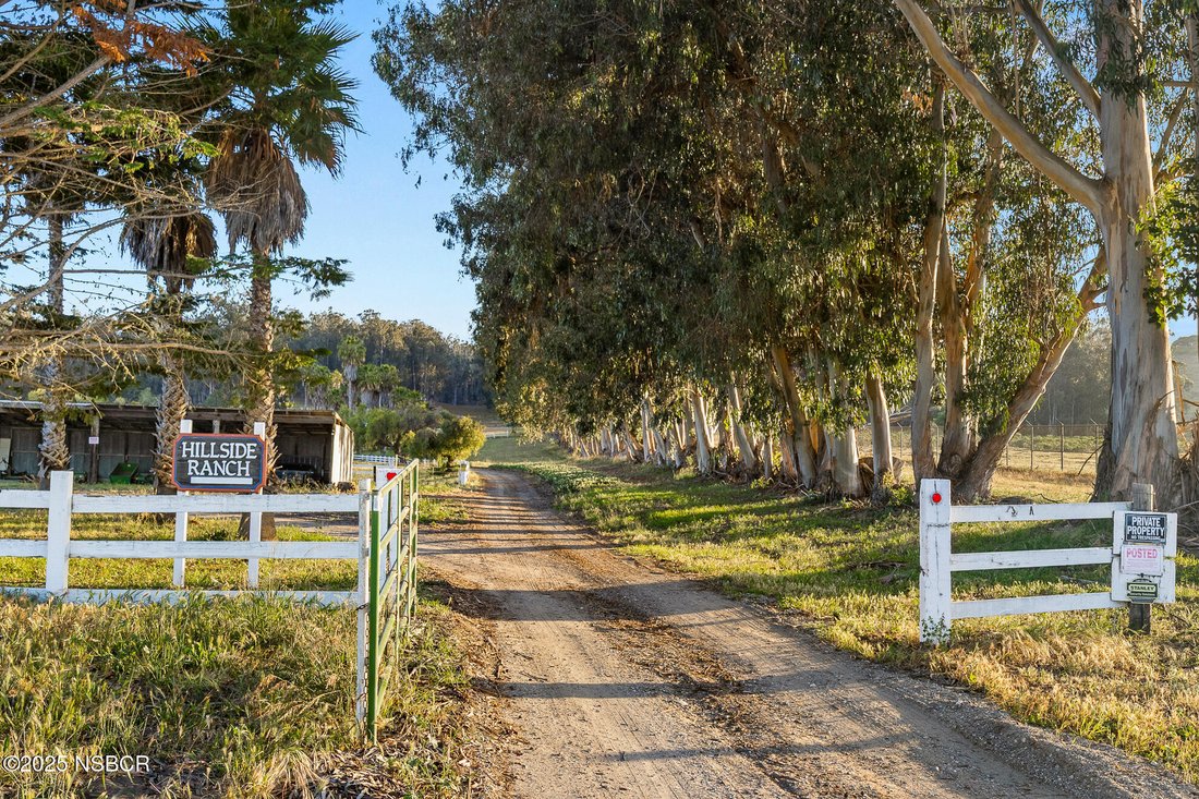 House in Lompoc, California, United States 2 - 17465620