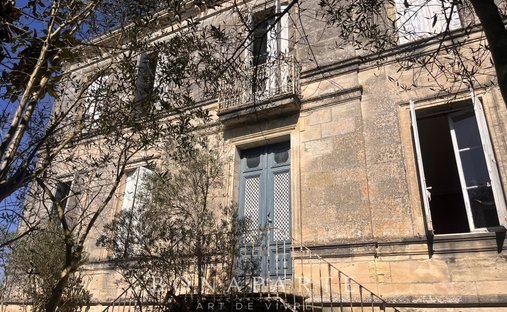 House in Saint-Yzans-de-Médoc, Nouvelle-Aquitaine, France 1