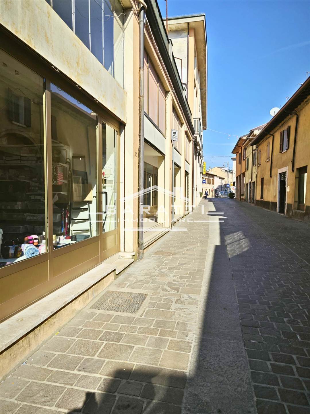 Estate in Volta Mantovana, Lombardy, Italy 3 - 17467322