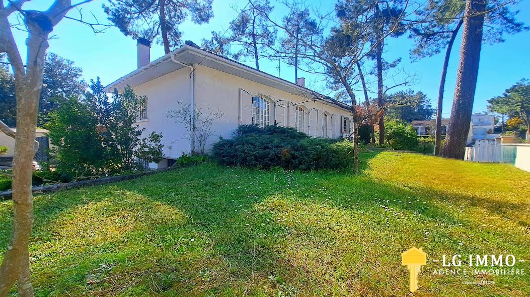 House in Saint-Georges-de-Didonne, Nouvelle-Aquitaine, France 4 - 17467264