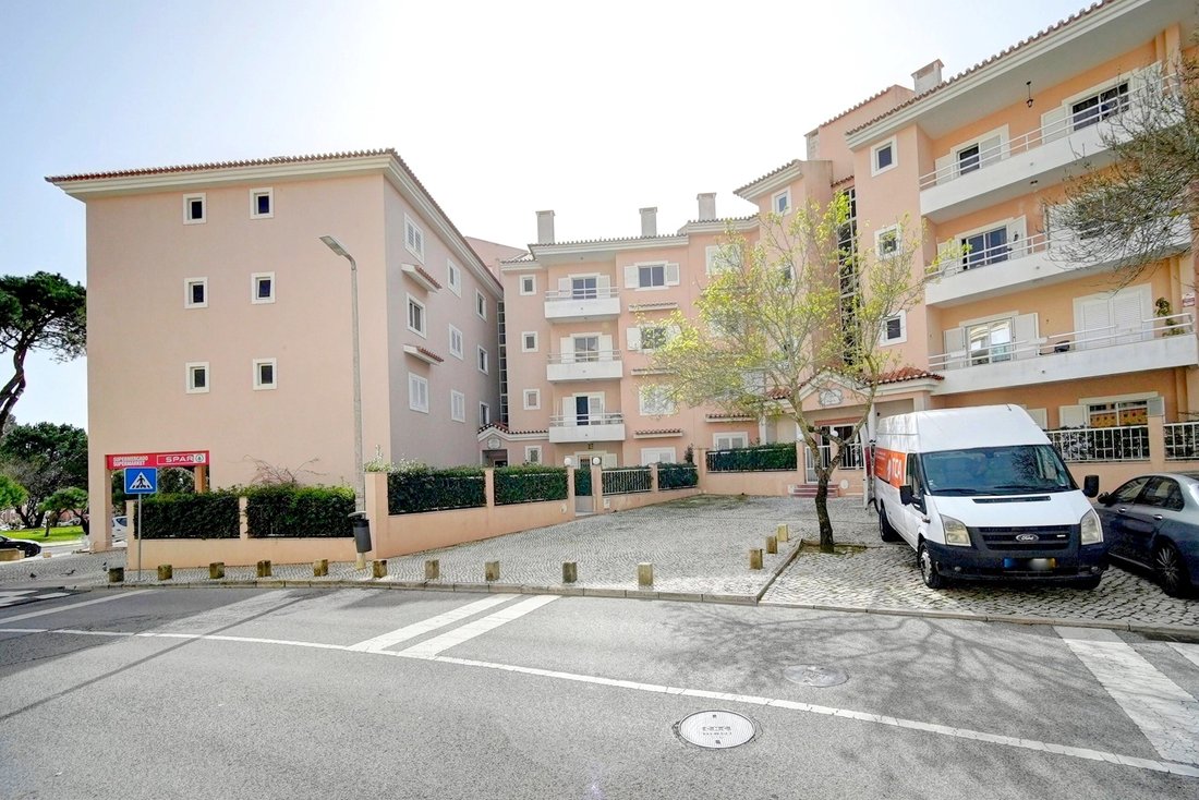 Apartment in Cascais e Estoril, Lisbon, Portugal 1 - 17465942