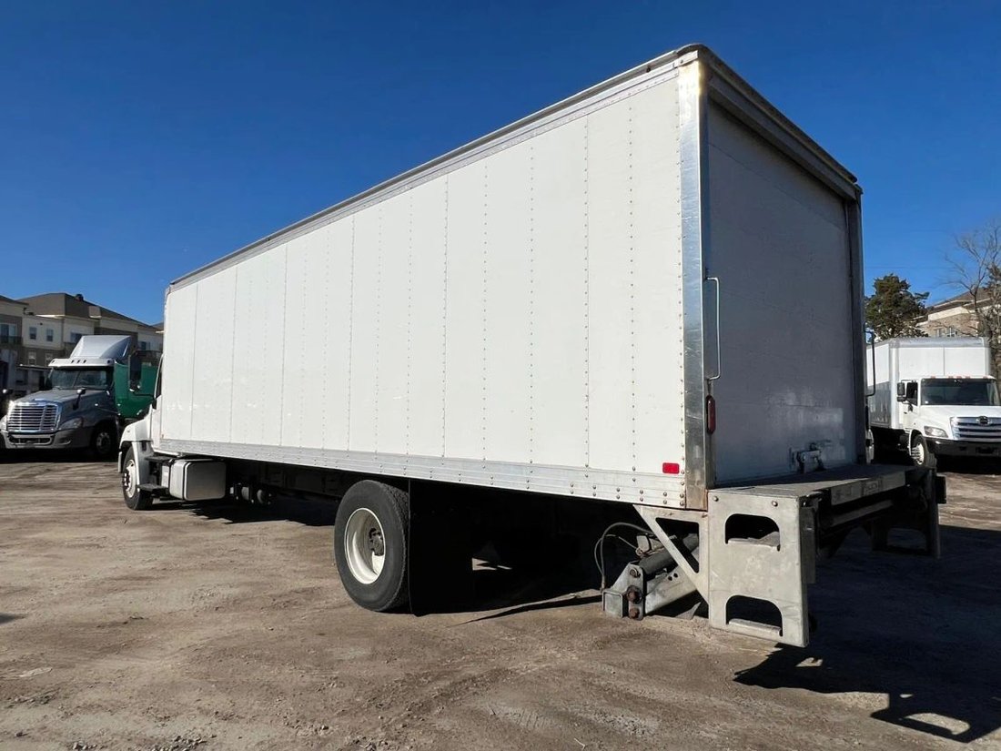 Pickup in Fredericksburg, VA, United States 4 - 17468044