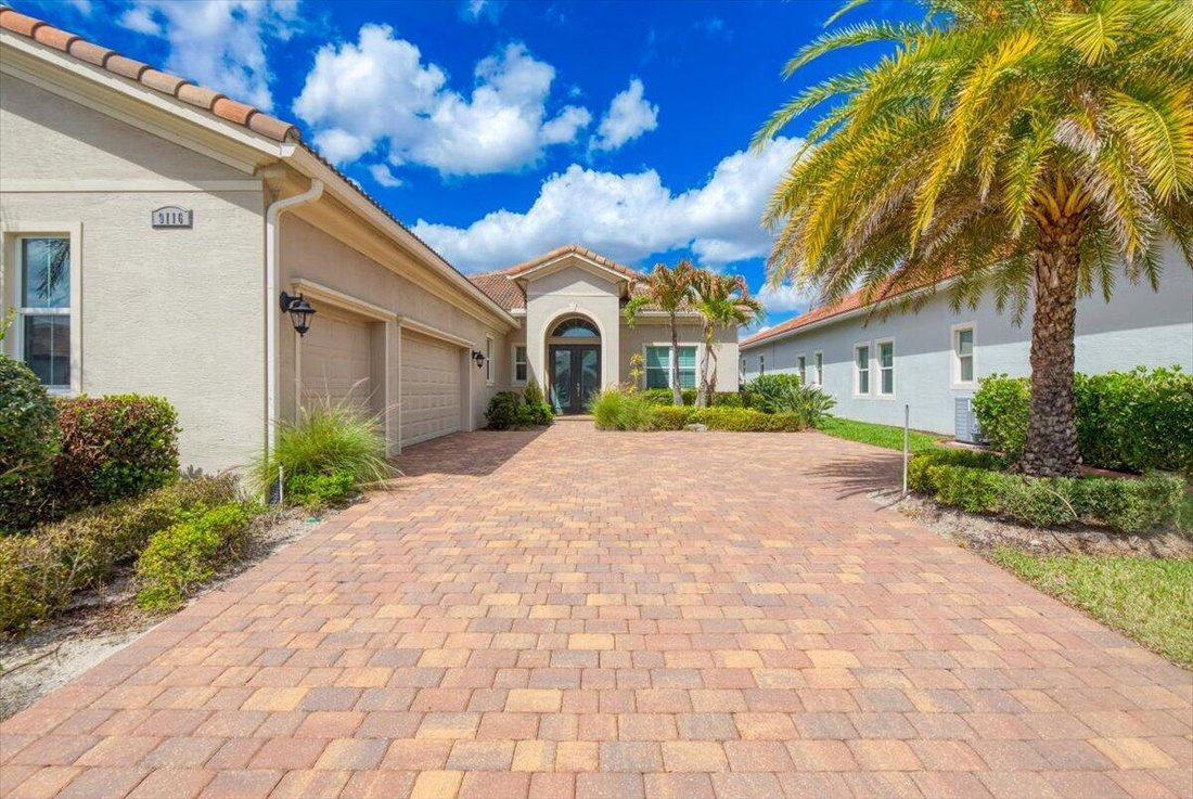 House in Port St. Lucie, Florida, United States 2 - 17466786