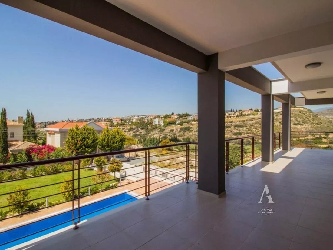 Villa in Limassol, Limassol, Cyprus 1 - 14642090