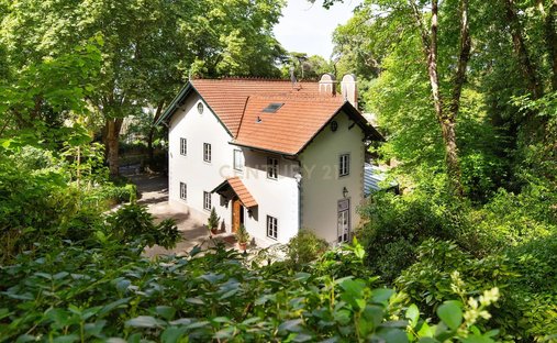 Villa in Sintra, Lisbon, Portugal 1