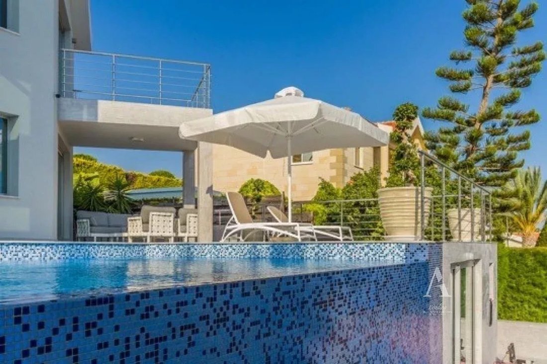 Villa in Limassol, Limassol, Cyprus 2 - 14627018