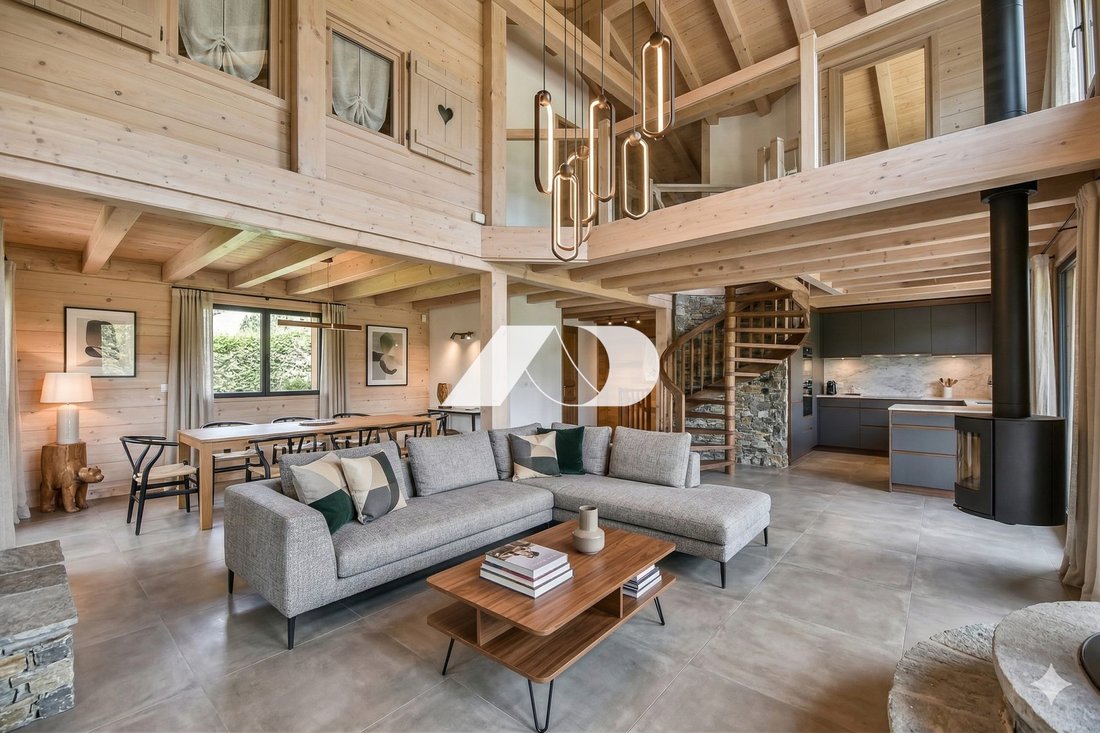 Chalet in Les Gets, Auvergne-Rhône-Alpes, France 1 - 15599948