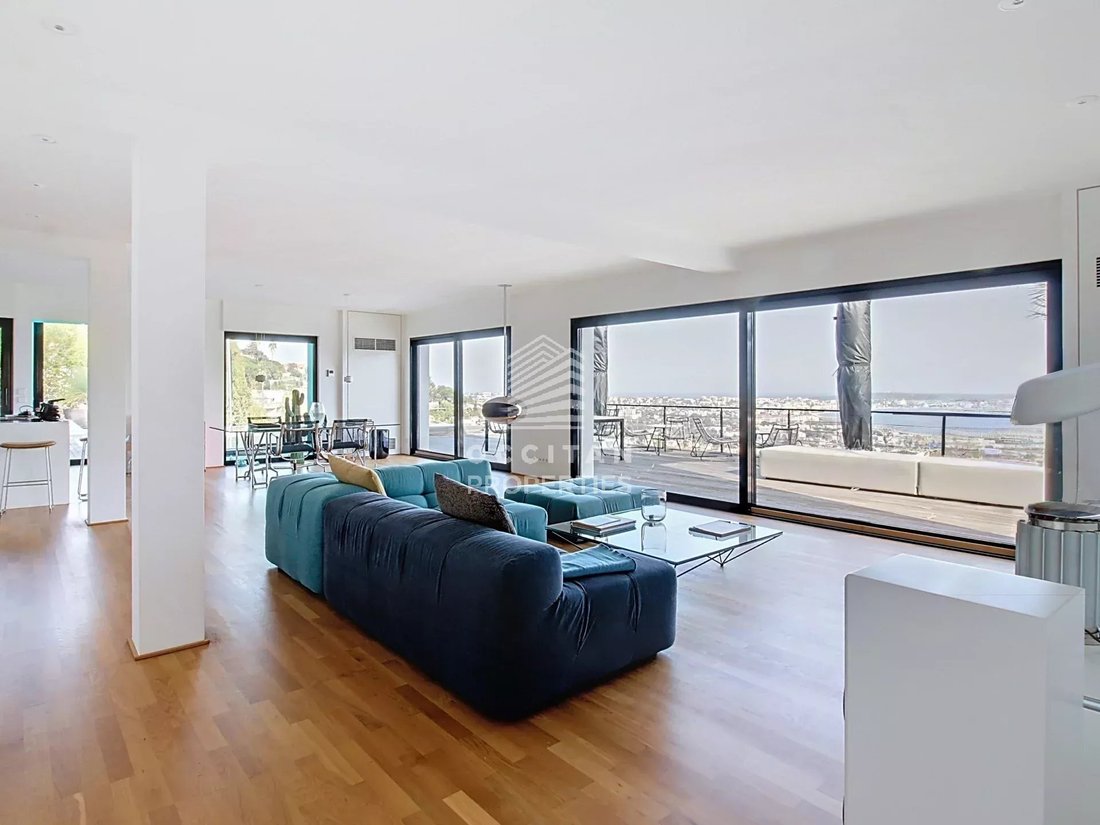 Villa in La Maure-Super Cannes, Vallauris, France 3 - 17464857