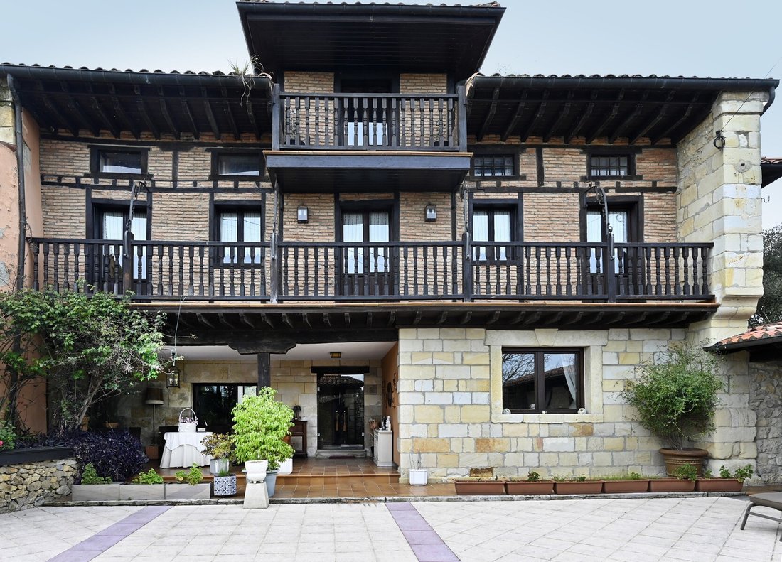 Townhouse in Reocin, Cantabria, Spain 1 - 17467686