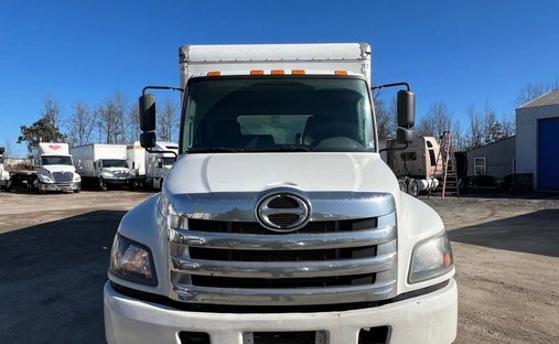 2020 Hino 268 268A in Fredericksburg, VA, United States 1