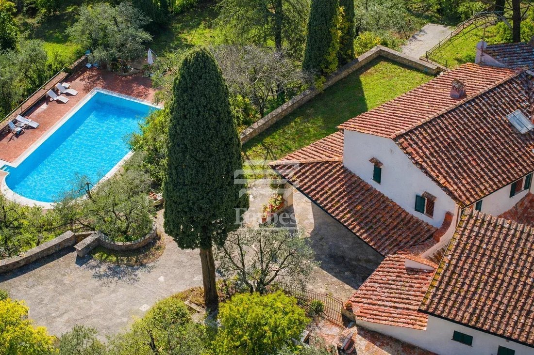 Villa in Pian dei Giullari, Florence, Italy 1 - 16846378