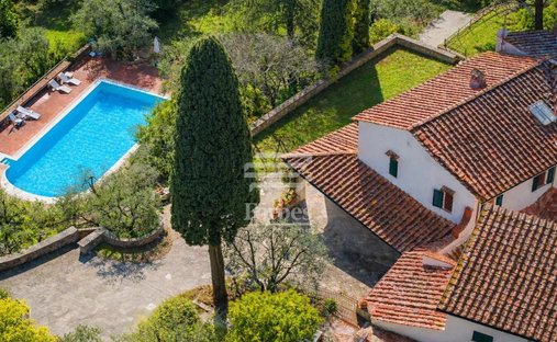 Villa in Pian dei Giullari, Florence, Italy 1