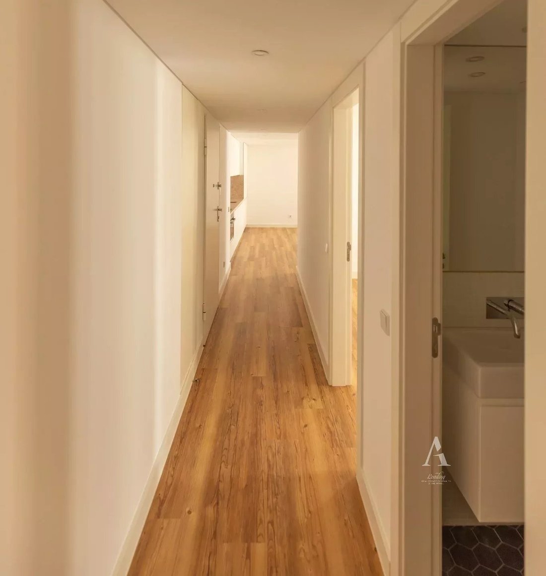 Apartment in Arroios, Lisbon, Portugal 3 - 14569582