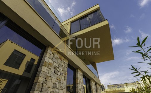 House in Umag, Istria County, Croatia 1