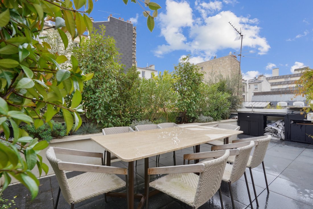 Apartment in Hôtel de Ville-Planchette, Levallois-Perret, France 2 - 17468760