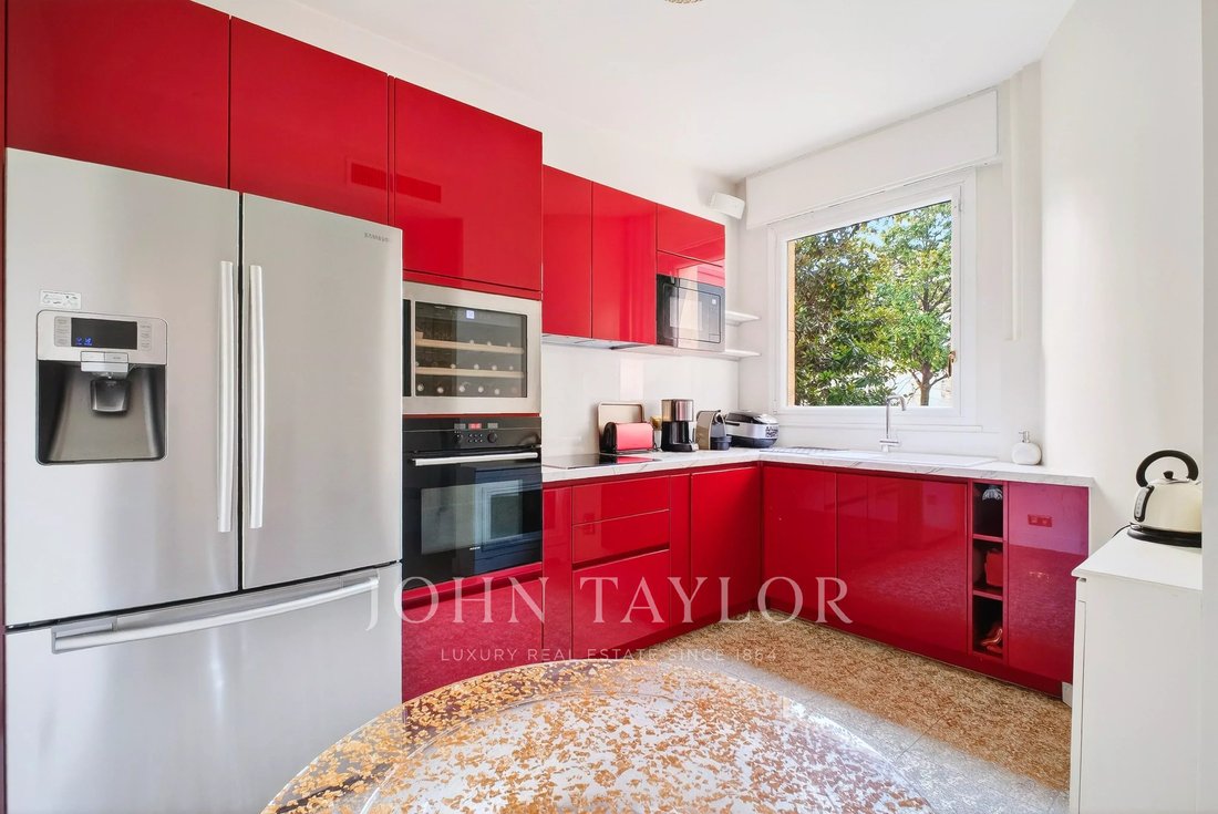 Apartment in Triangle d'Or, Paris 8e Arrondissement, Paris 4 - 17467677