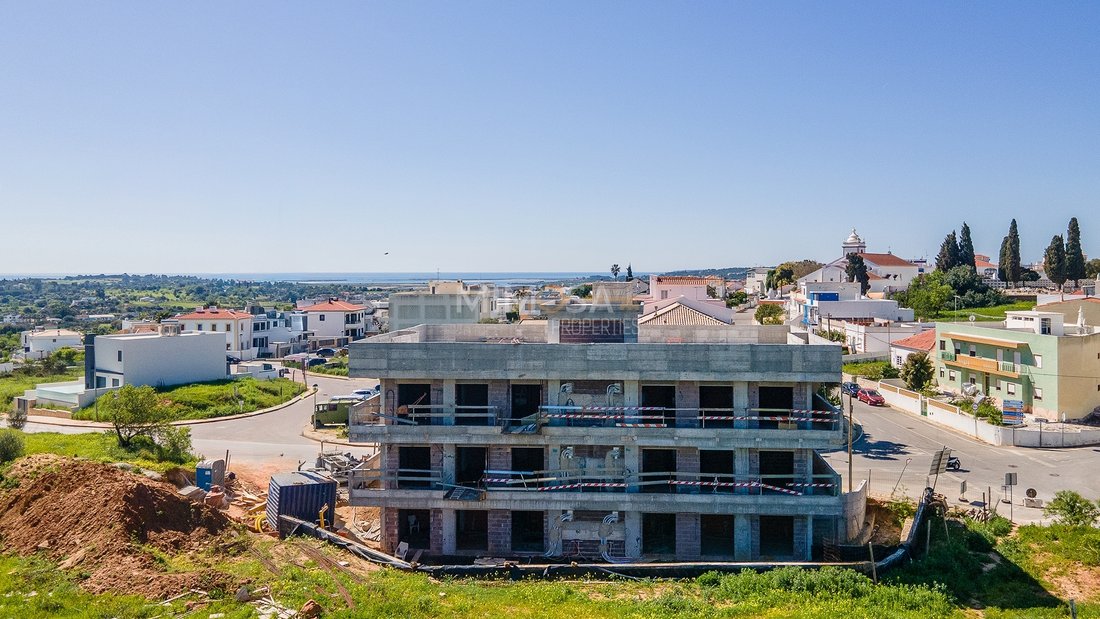 Apartment in Mexilhoeira Grande, Algarve, Portugal 2 - 16577924