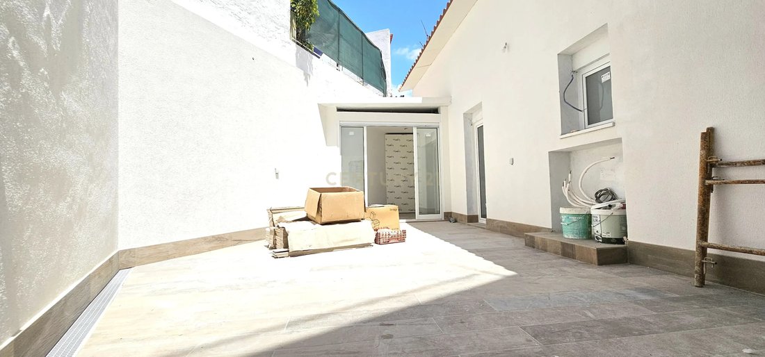 Apartment in Ajuda, Lisbon, Portugal 1 - 17467443