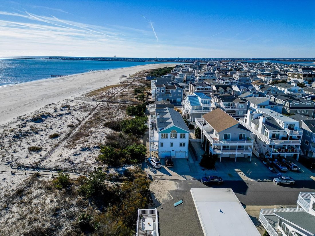 Townhouse in Sea Isle City, New Jersey, United States 4 - 17465502