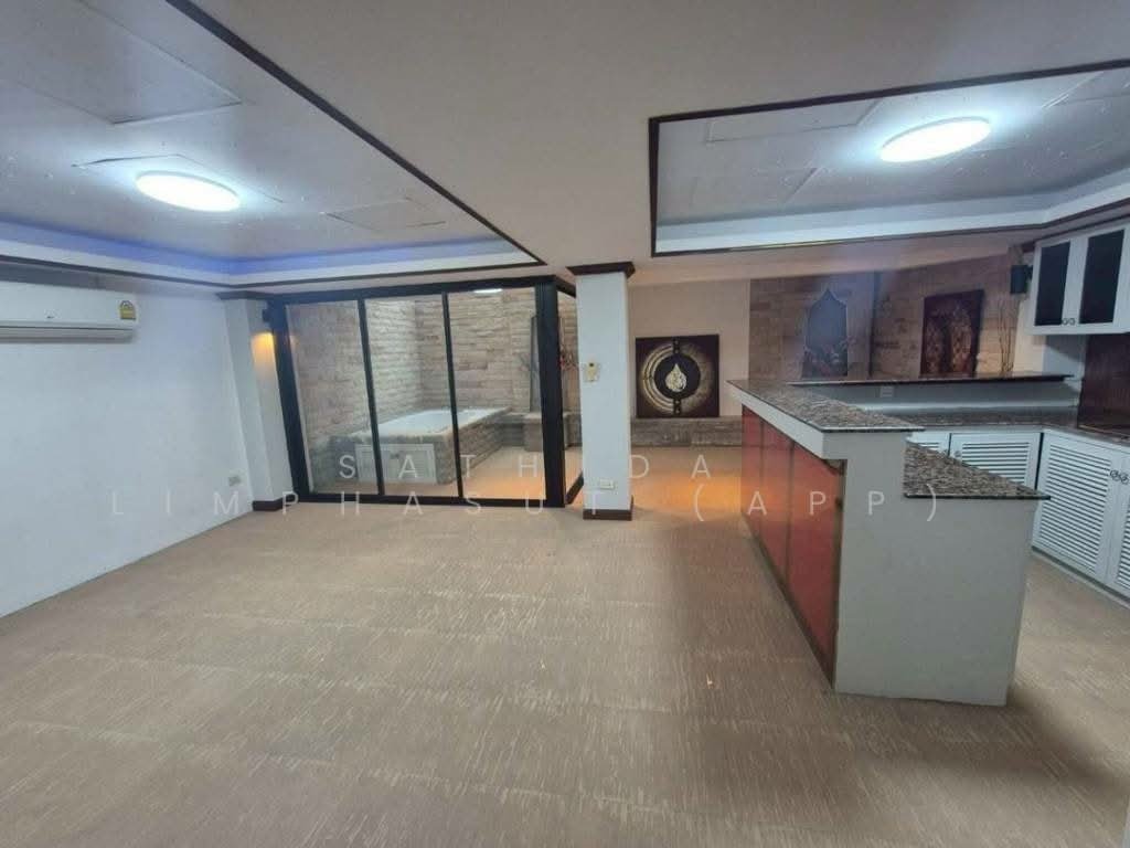 Villa in Pattaya City, Chon Buri, Thailand 2 - 17465799